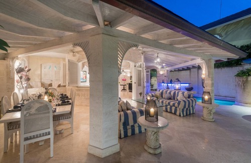 Gibbs Bay Villa | Beachfront Villa with Plunge Pool - Harmony House