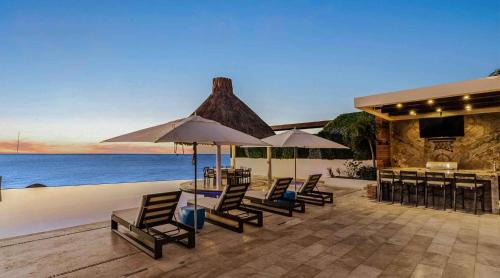 Cabo San Lucas Villa | Beachfront Villa with Butler Service, San Jose del Cabo