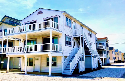 Townsend's Inlet House | Beachfront with Inlet and Avalon Skyline Views! Clean, Comfortable & Convenient!
