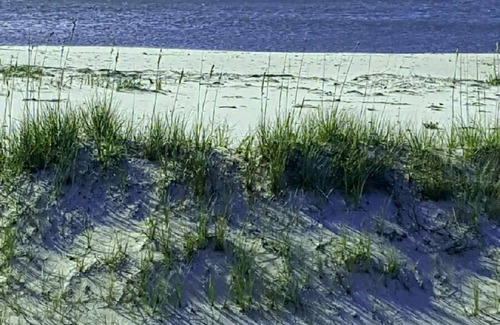 Southpointe House | Beachin'. 2 bedroom 2 bath well maintained Gulf Front home.