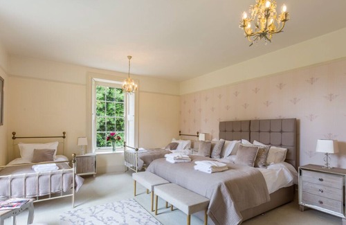 Beachley Villa | Beachley Bay - Seven Bedroom Villa, Sleeps 28