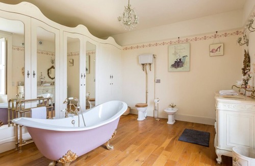 Beachley Villa | Beachley Bay - Seven Bedroom Villa, Sleeps 28