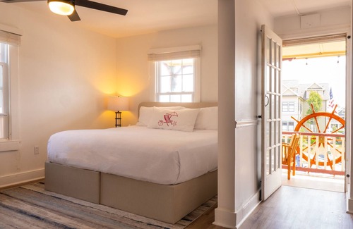 Ocean Grove Bed & Breakfast | Beachliner Hotel