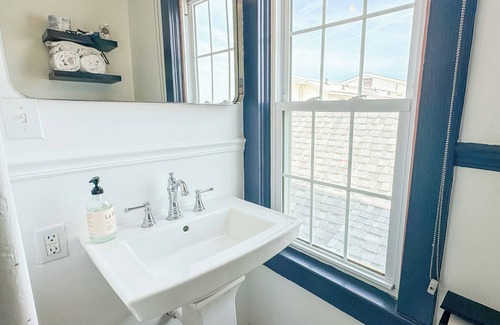 Ocean Grove Bed & Breakfast | Beachliner Hotel