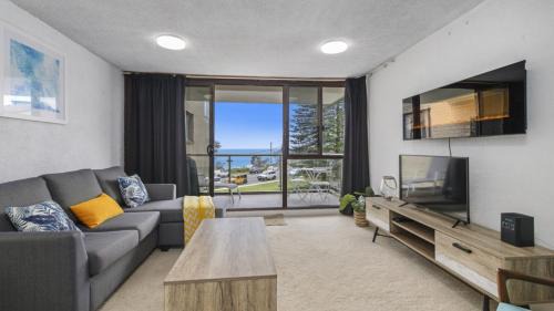 Port Macquarie House | Beachpark Apartments - Close To Beach