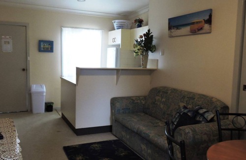 Crescent Head Apartment | Beachpoint Townhouse Unit 4 @ Crescent Head