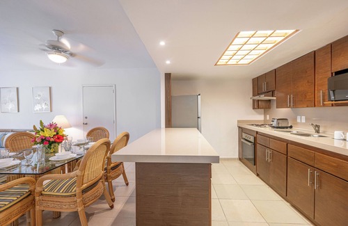 Punta Cancun Apartment | Beachscape Kin ha Villas & Suites
