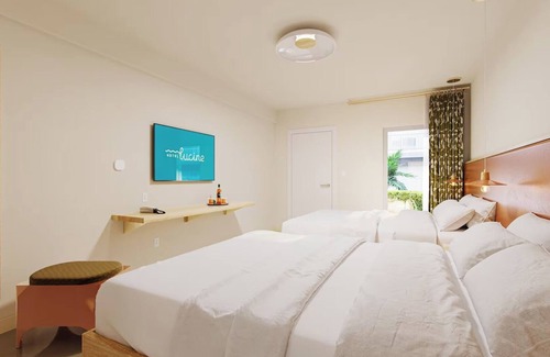 San Jacinto Hotel | Beachside 2 Queen Beds w/Rooftop Bar + Pool Access
