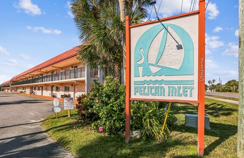 Crescent Beach Apartment | Beachside 2br/2ba Condo w/Pool, Balcony & Boat Parking in St. Augustine