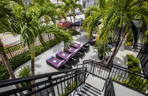 North Beach Hotel | Beachside All Suites Hotel