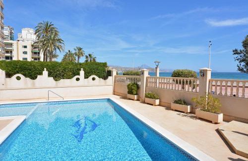 Coveta Fuma Apartment | Beachside Apartment