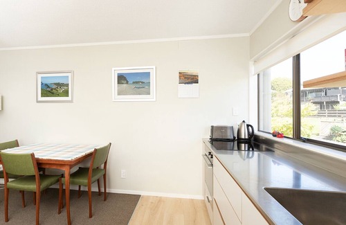 Snells Beach Cottage | Beachside at Snells - Snells Beach Apartment