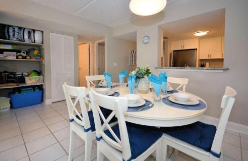 St. Augustine Beach Apartment | Beachside Bliss-Courtyard Villa-Beachside condo