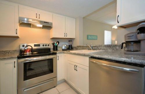 St. Augustine Beach Apartment | Beachside Bliss-Courtyard Villa-Beachside condo
