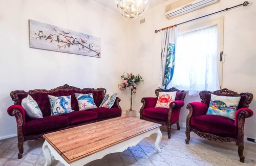 Largs North House | ☆Beachside Bliss in Quaint Largs Bay☆