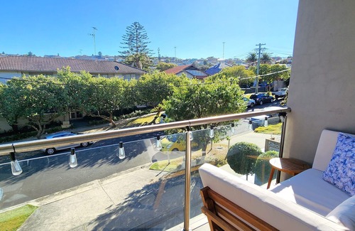Maroubra Apartment | Beachside Bliss! Maroubra Beach Prime Location
