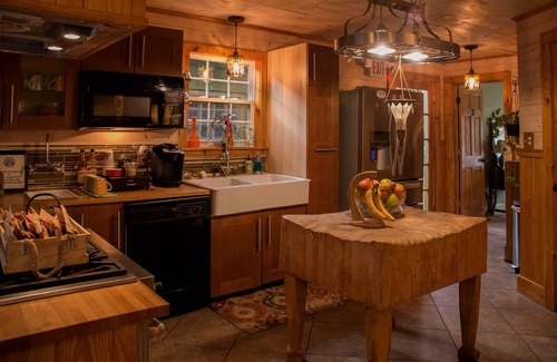 Folly Beach House | Beachside Boutique Inn