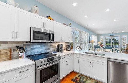 Litchfield by the Sea Villa | Beachside Charm 3BR Villa with Resort Amenities