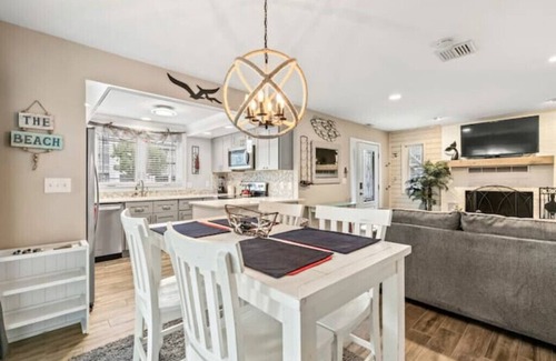 Ocean Drive Cottage | Beachside Cottage with Private Patio - Steps to Beach & Main Street