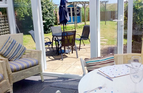 Winterton-on-Sea Cottage | Beachside Cottage overlooking sand dunes (Winterton on Sea)
