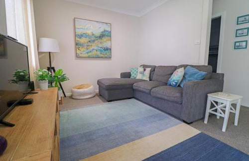 Blacksmiths House | Beachside Cottage at Blacksmiths