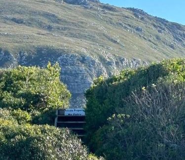 Betty's Bay House | Beachside cottage with breathtaking views