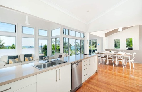 Corlette House | Beachside Haven - Your Perfect Oasis Home