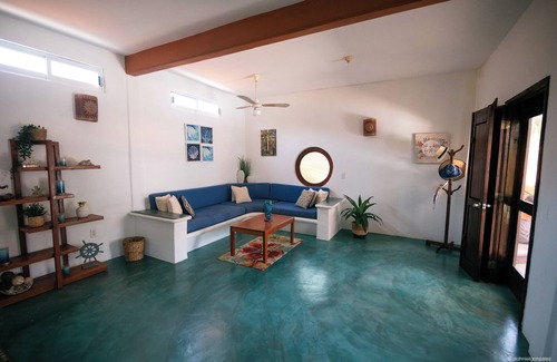 Santa Maria Colotepec Villa | Beachside Bliss: Private Pool & Outdoor Oasis, Just 5 Minutes Away!