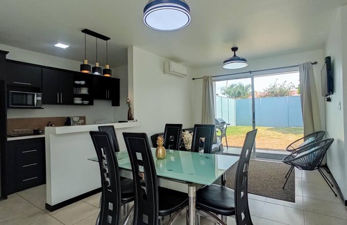 Bejuco Apartment | Beachside Oasis: Shared Pool, AC, Near beach!