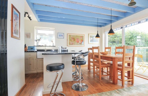 Polzeath Cottage | BEACHSIDE, pet friendly, country holiday cottage in Polzeath