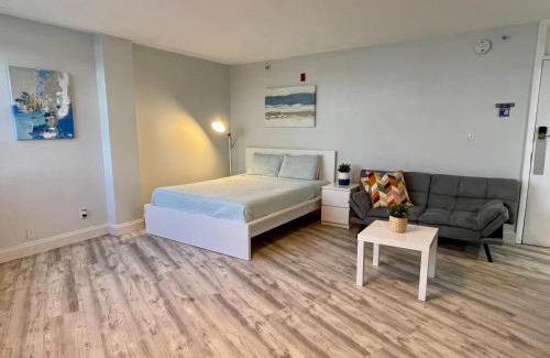 Lenox Park Apartment | Beachside Studio w Ocean View Steps to the Sand