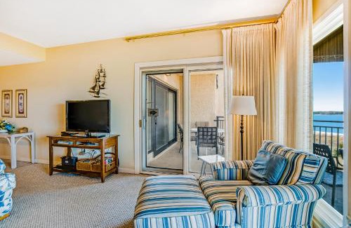 South Beach Apartment | Beachside Tennis 1893