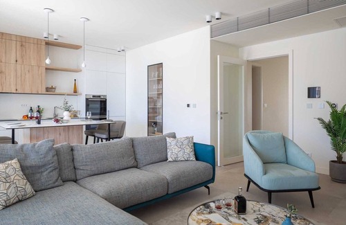Sevid Villa | Beachside Villa Oro - on the beach, with private MAGNA pool