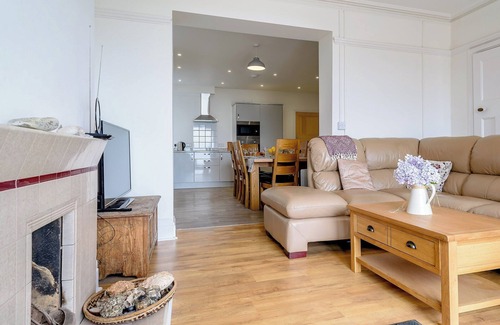 Downderry Cottage | Beachside, West Yardley House - UK31200
