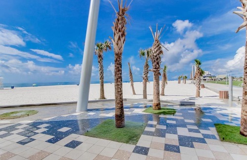 Gulf Shores Hotel | Beachview 204
