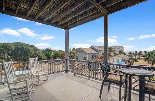 Folly Beach Apartment | Beachwalk Villas 23