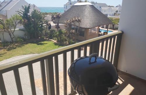 Stompneusbaai Apartment | Beachway on Golden Mile