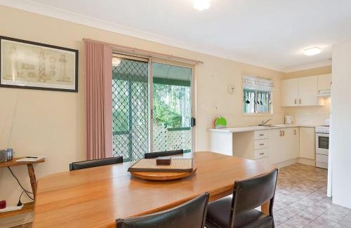 Mystery Bay House | Beachwood on Casey