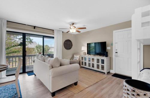 Seagrove Beach Apartment | Beachwood Villas 6D- Beach Time Oasis