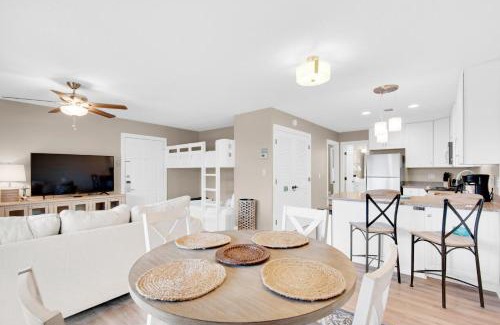 Seagrove Beach Apartment | Beachwood Villas 6D- Beach Time Oasis
