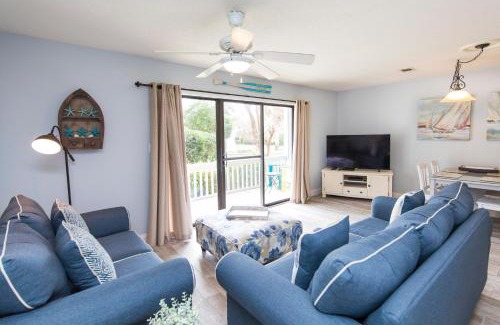 Seagrove Beach House | Beachwood Villas #9E - Sandy Cheeks