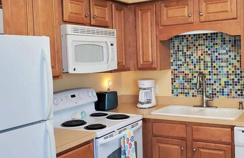 North Myrtle Beach Apartment | Beachy Condo Right on Oceanfront