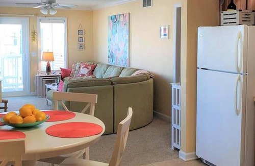 North Myrtle Beach Apartment | Beachy Condo Right on Oceanfront