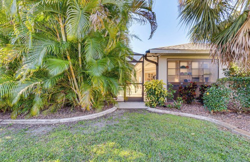 Port Charlotte Cottage | Beachy Port Charlotte Home w/Hot Tub & Pool!