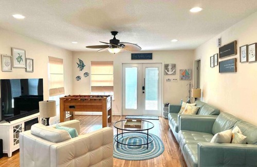 San Luis House | Beachy Waters + Fishing Galore!