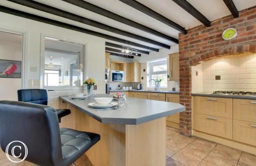Saundersfoot House | Beaconing View, Saundersfoot, Pembrokeshire