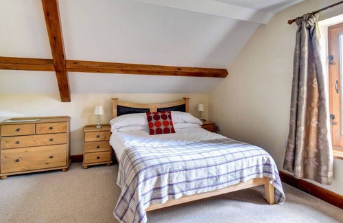 Brecon House | Beacons View Farm Cottages