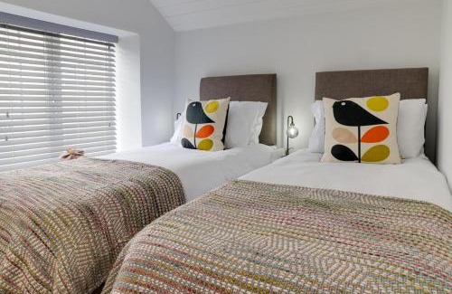 Snainton House | Beam End Snainton - Modern 2-bedroom Stone Cottage