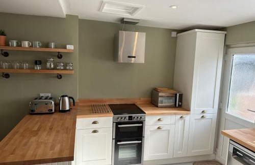 Brecon House | Bear cottage