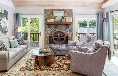 Eatonton House | Bear Creek Cottage w Private Dock, Stunning Views, Fire Pit